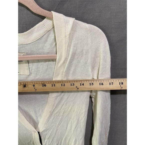 Abercrombie Sweater Girls XL White Logo Button Cardigan Sweater Kids. - Picture 7 of 9
